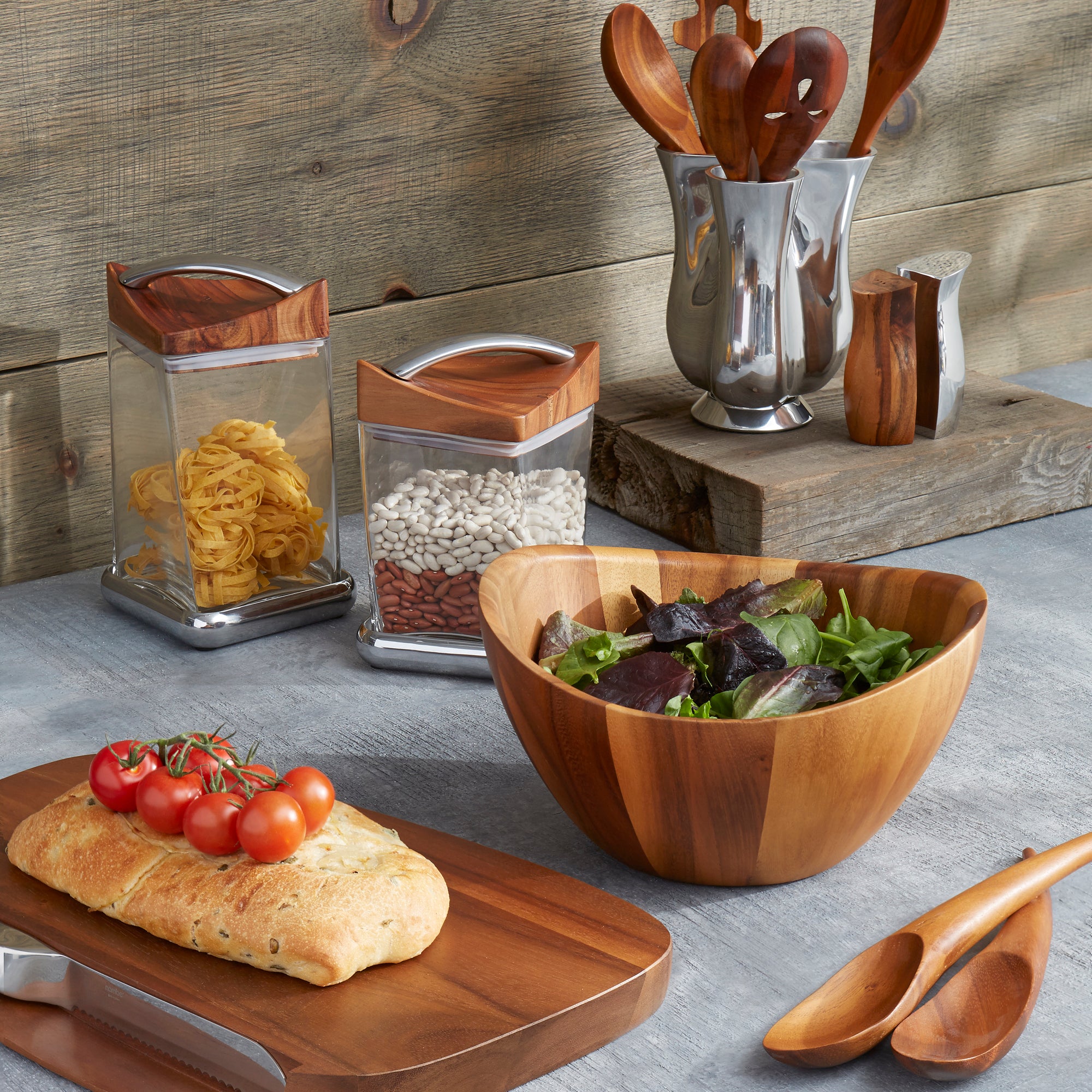 Fruit Tree Bowl, Made of Acacia Wood by Wei Young